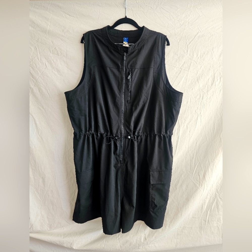 NWT Womens XXL Black Romper